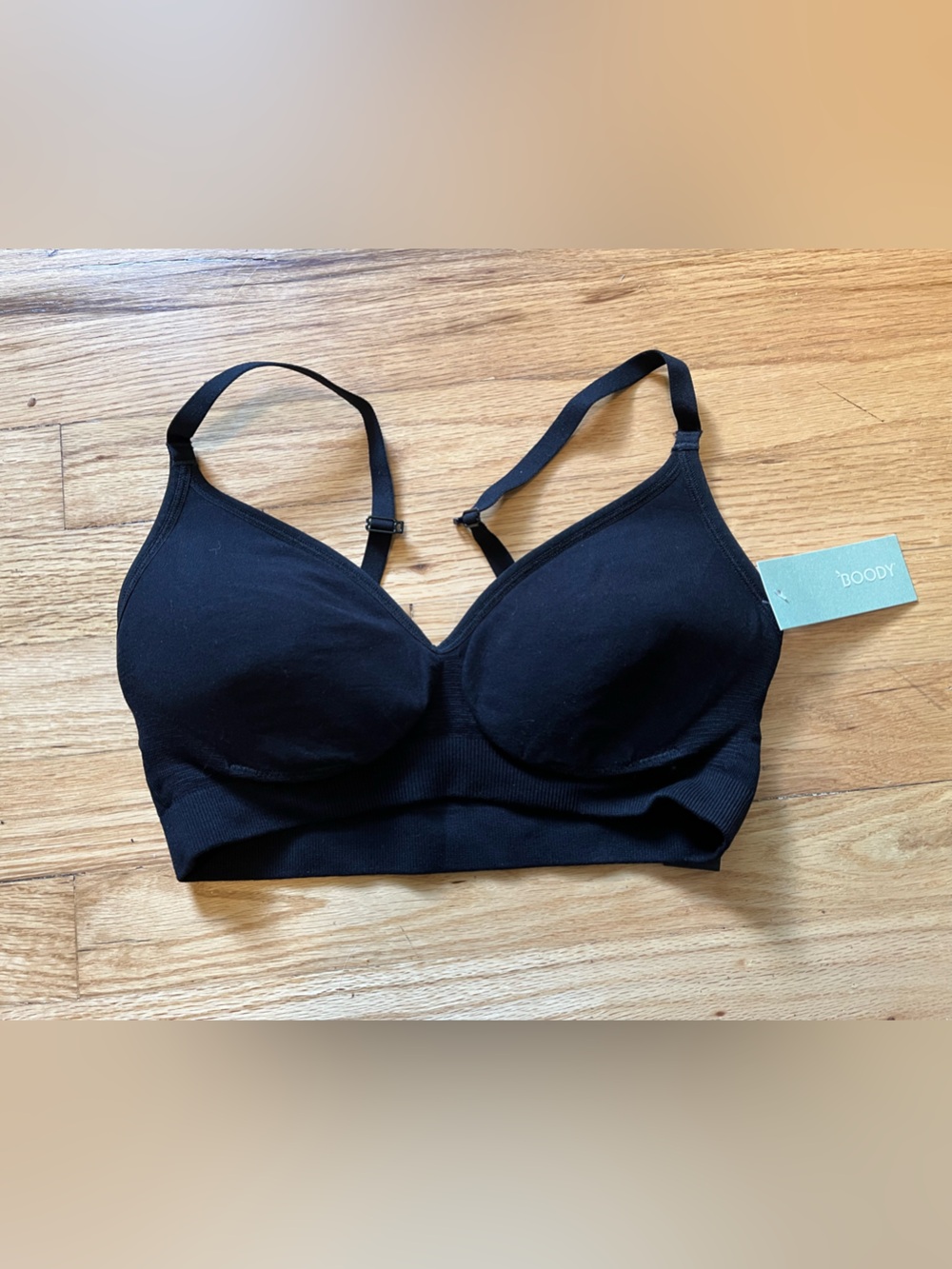 NWT BOODY Bamboo Black Molded Seamless Bra with Adjustable Straps and padding